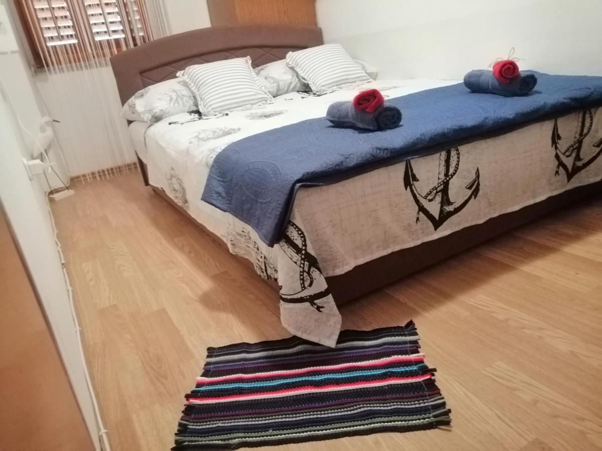 Anchor Baska Apartment Luaran gambar