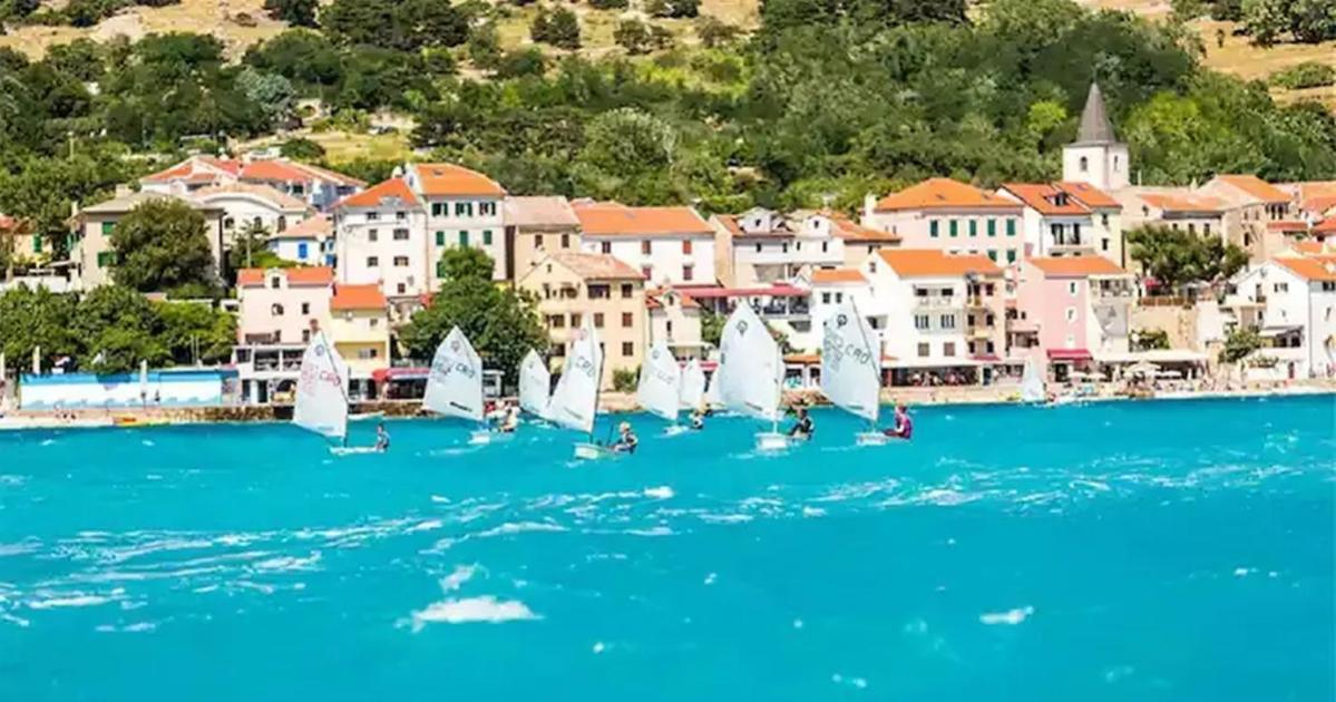 Anchor Baska Apartment Luaran gambar